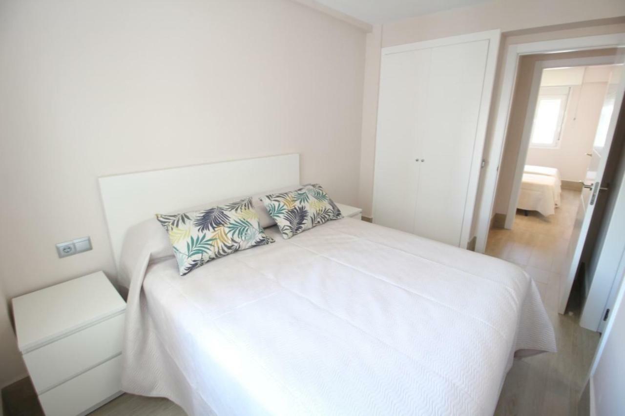 Playa Fontanilla Apartment Marbella